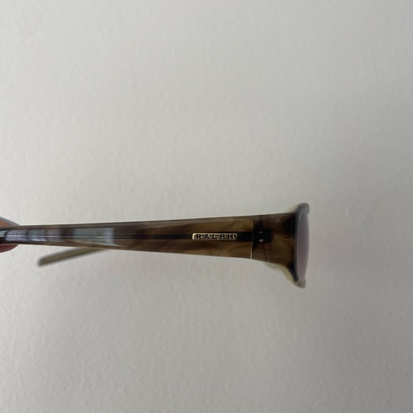 Ralph Lauren sunglasses women's - Picture 2 of 3